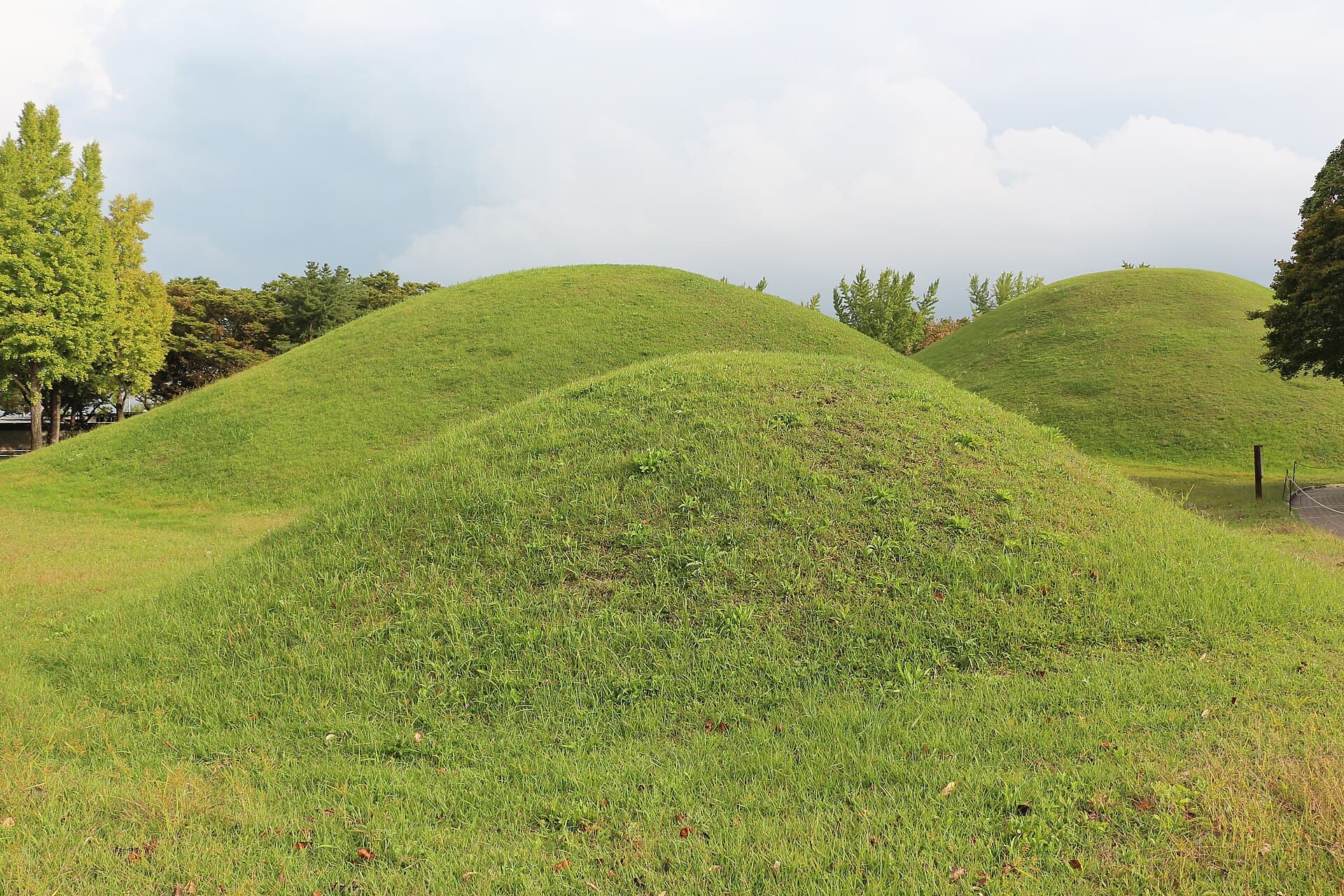 Daereungwon and Cheomseongdae