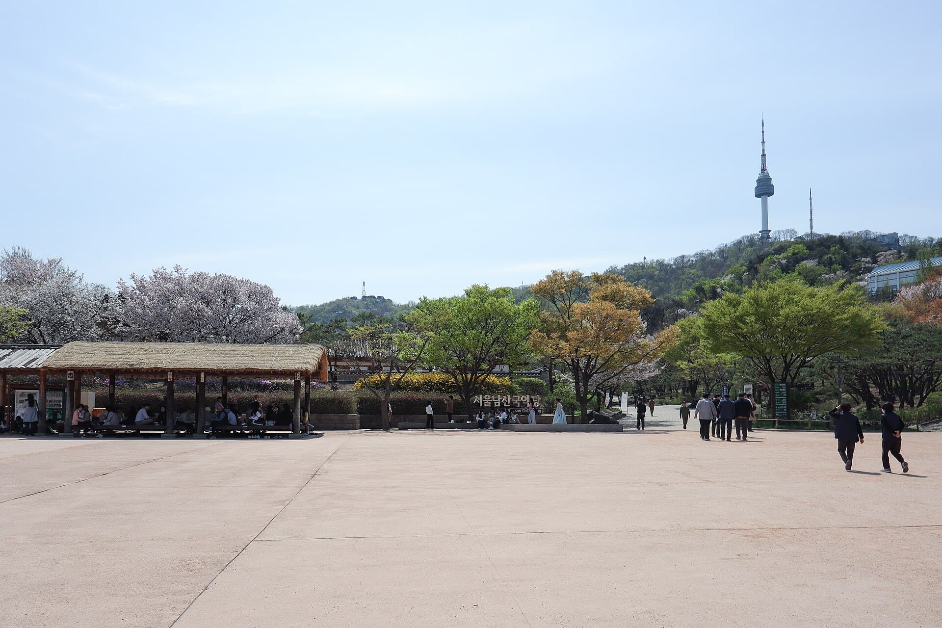 Namsangol Hanok Village